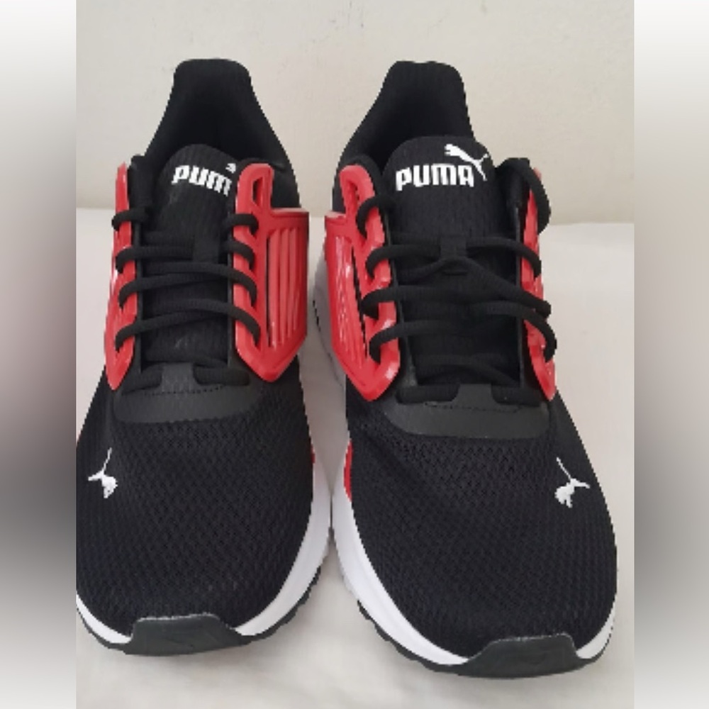 PUMA pecer future lace up men’s black red size 8.5
